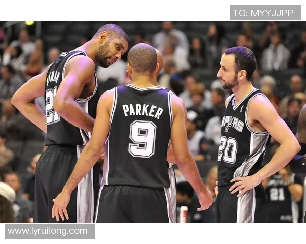 热火与马刺精彩对决在线直播全程回顾与分析